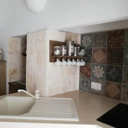 Trulli Monte Pasubio Trulli Bbalberobellocom * 阿尔贝罗贝洛